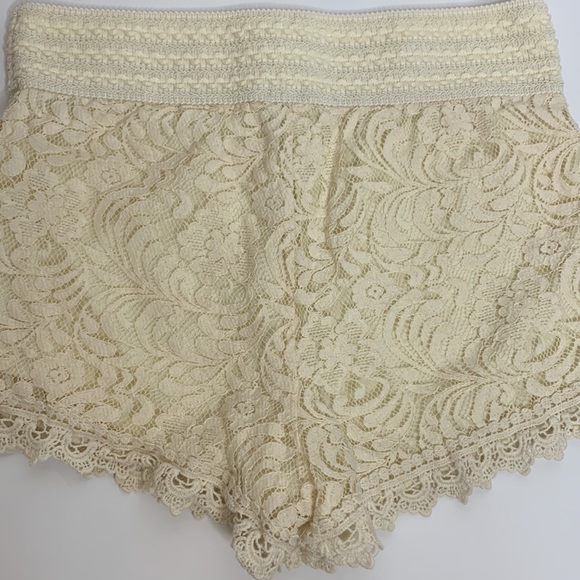 Ambiance Apparel | Cream Lace Floral Silk Underlay Elastic Waist Spring Summer - Picture 8 of 10